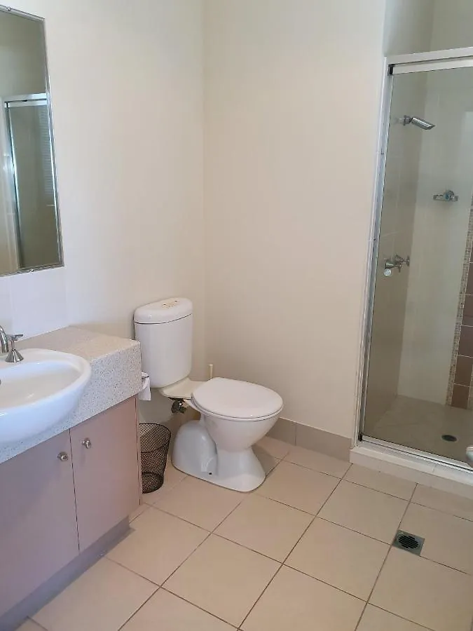 Unit 2,15 Carlo Road- Rainbow Beach - Pool, Air Conditioning, Sleeps 6 0*,  Australia